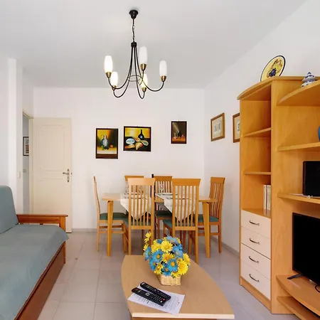 Apartment T2 Flor De Liz -